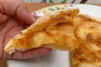 Pizza con base de yuca sin gluten